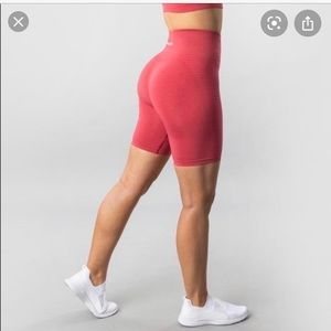 Alphalete Seamless Biker shorts -Cherry Icee